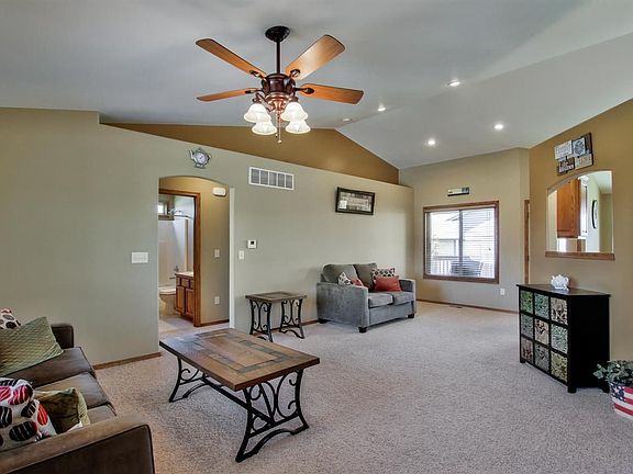 2nd image of 1028 E Moss Wood Ct
