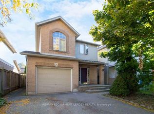 26 Kendrick Ct, Hamilton, ON L9G 5A4
