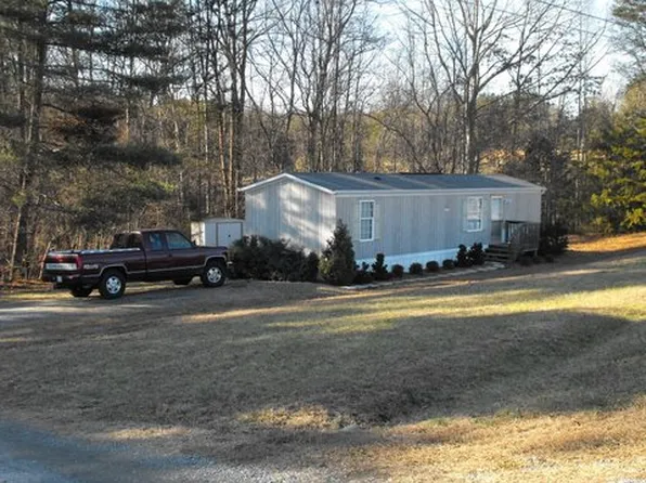307 Cove Rd, Rutherfordton, NC 28139