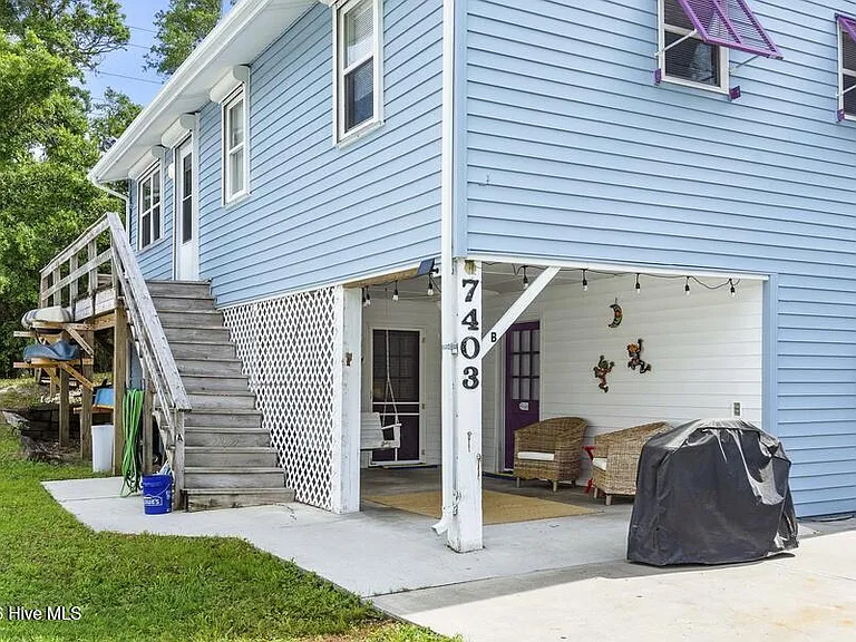 7403 Canal Ct #B — Photo 1