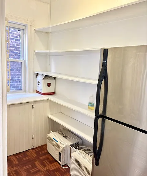 46R Aspinwall Ave #2R — Photo 7