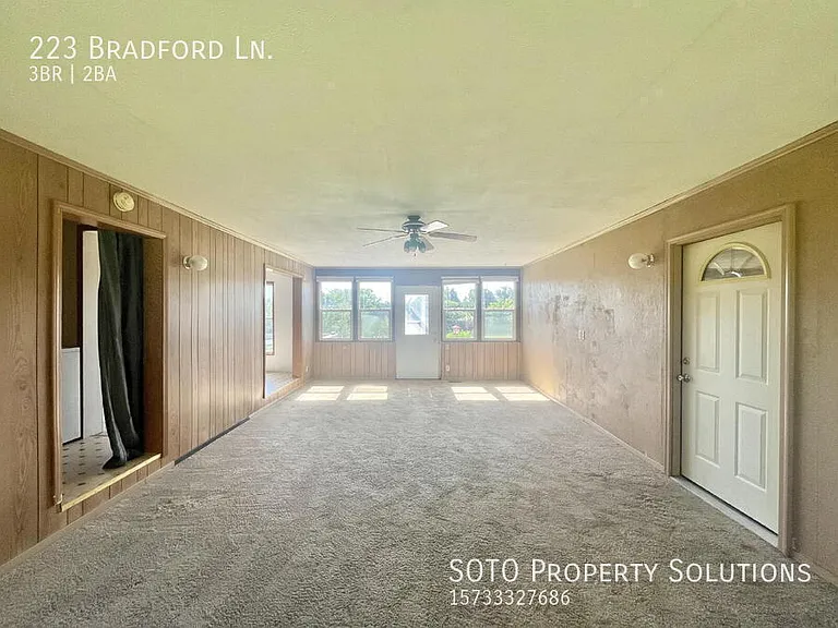223 Bradford Ln — Photo 11