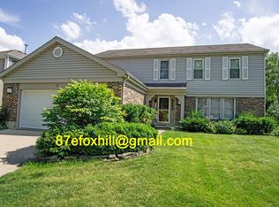 87 E Fox Hill Dr, Buffalo Grove, IL