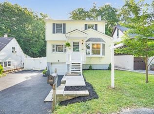 88 N Cherry Rd, Lake Hopatcong, NJ 07849