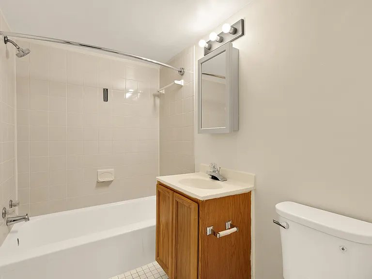 5105 10th Pl S #203 — Photo 6