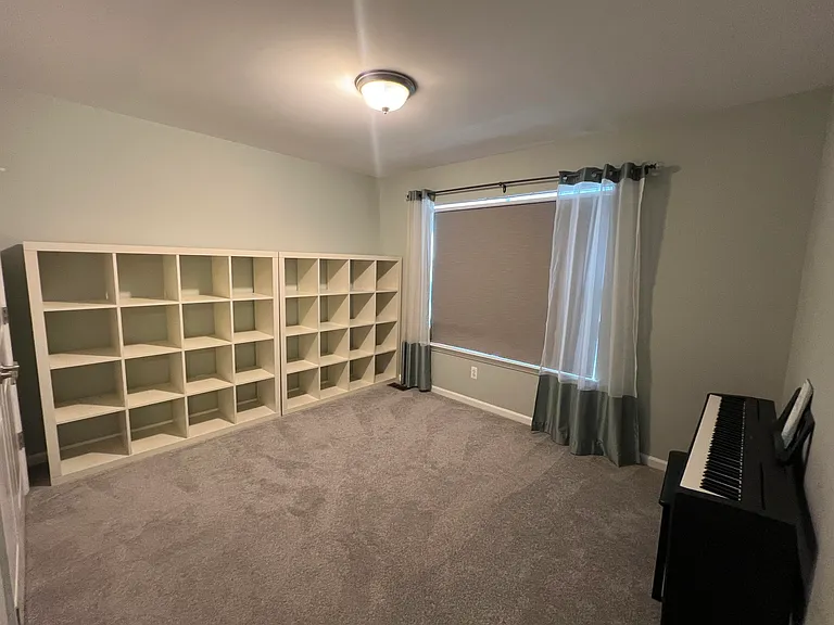 24668 Thatcher Dr — Photo 24