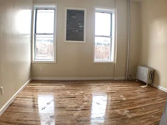 Rented by Lang Realty LLC