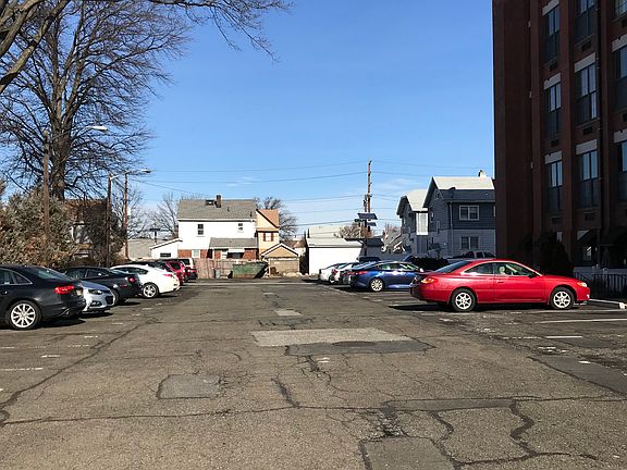 3rd image of 346-348 Trenton Ave