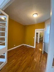 Rented by Aimee Grodanz, LREB