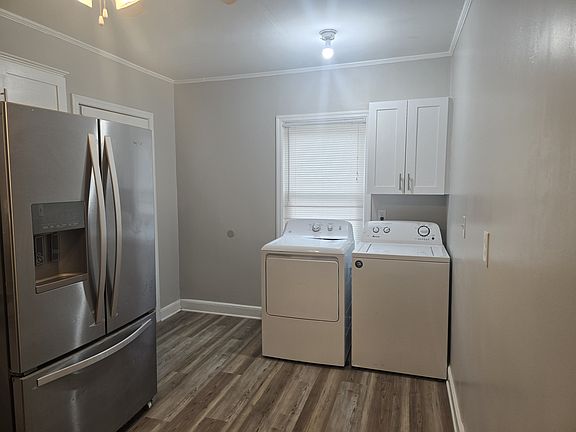 4th image of 305 Penn Pl
