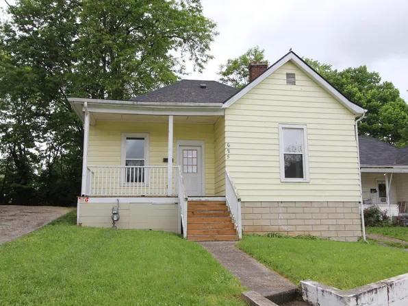 625 Higgins St, Paris, KY 40361