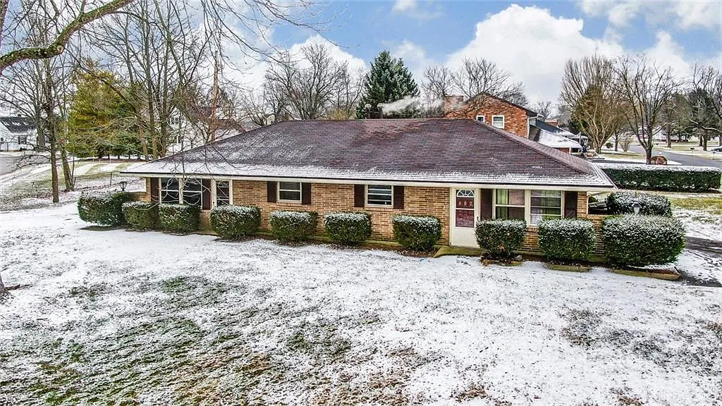 605 Alta Ave photo 1