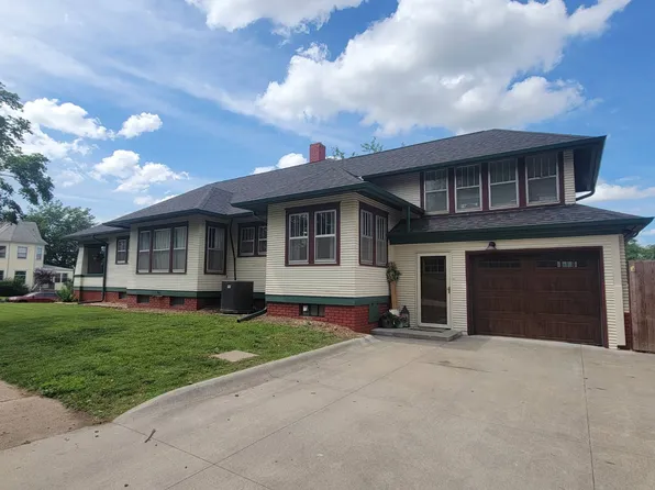 1521 J St, Auburn, NE 68305