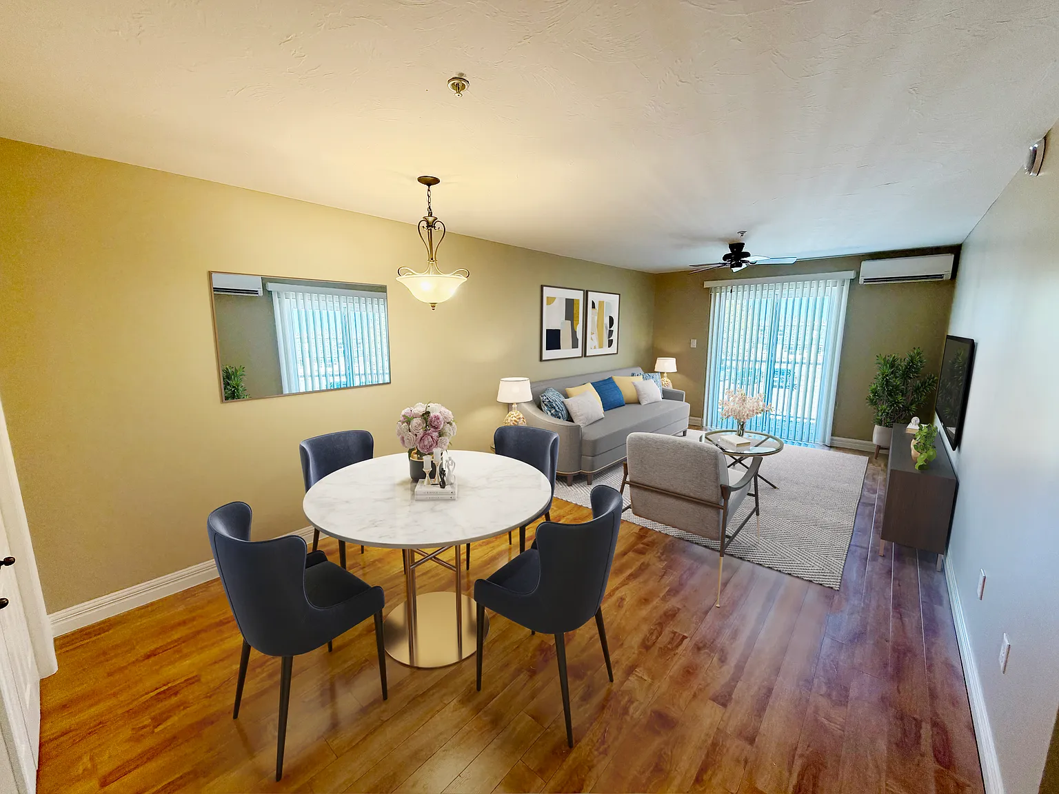 Point Park Apartments — Photo 4