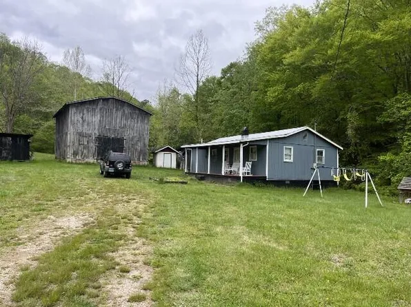 4135&4137 Bowlings Creek Rd, Jackson, KY 41339
