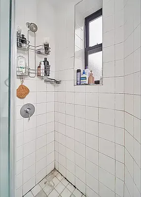 Rented by Building Equity Real Estate LLC | media 20