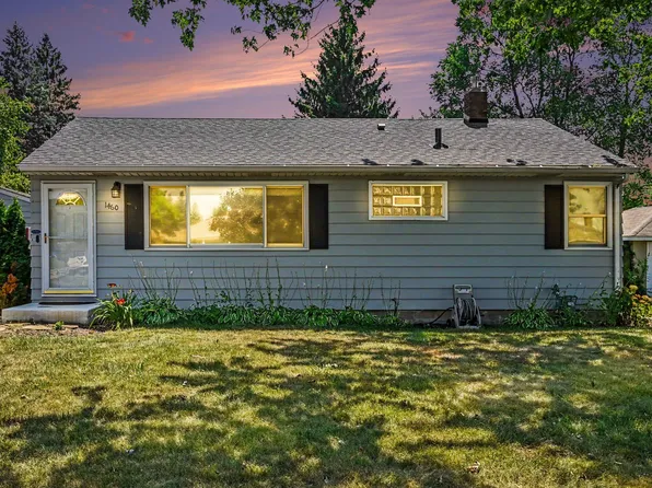 1460 Sherren Ave E, Maplewood, MN 55109