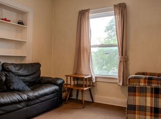 103 W 1st St APT B, Roxana, IL 62084