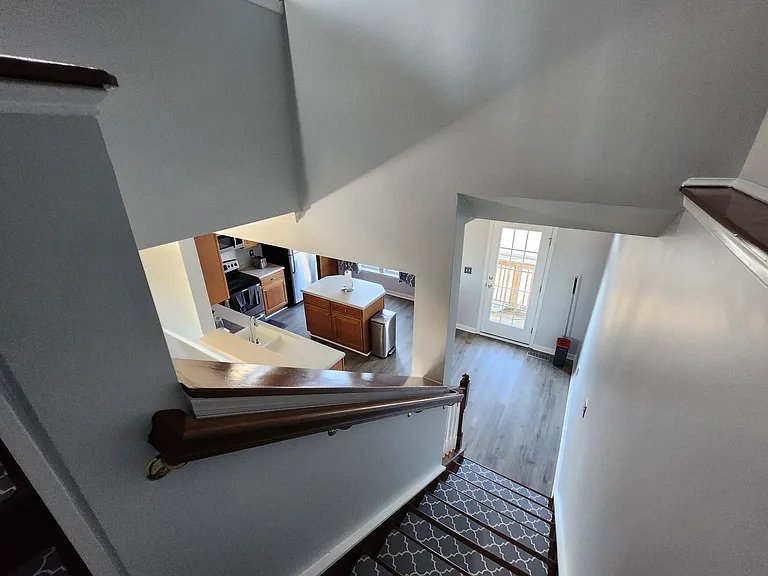 2068 Lockwood Dr — Photo 20