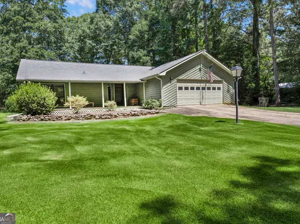140 Hickory Dr, Stockbridge, GA 30281