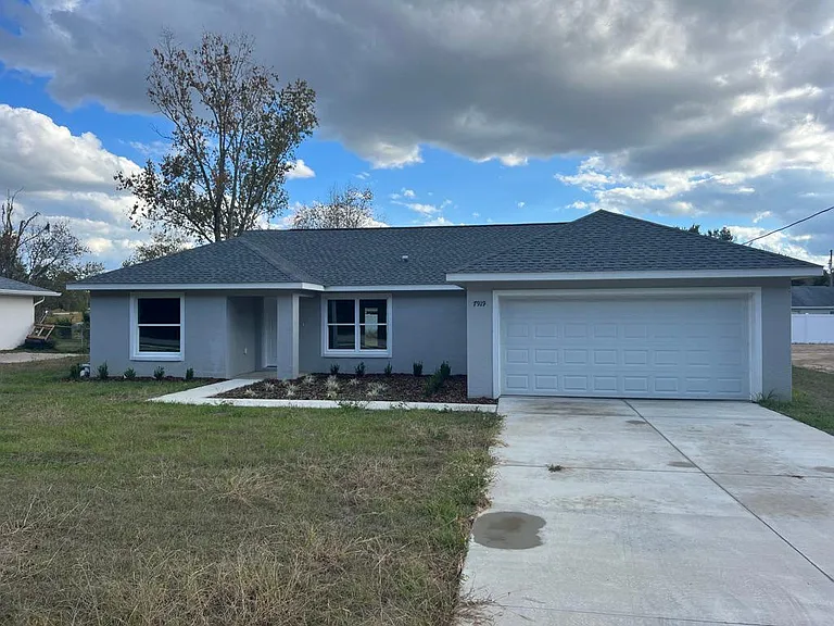 7919 Juniper Rd — Photo 1