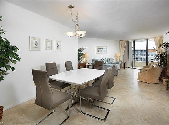 2nd image of 380 Seaview Ct APT 1907