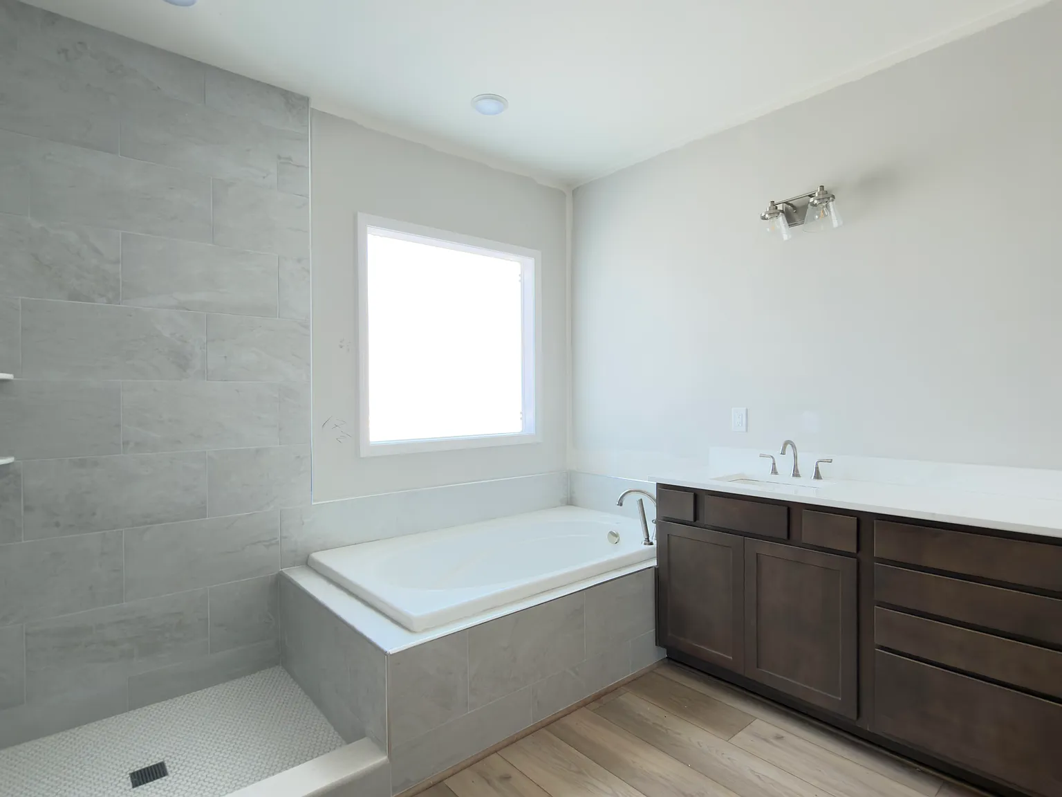 2252 Cravat Pass — Photo 3