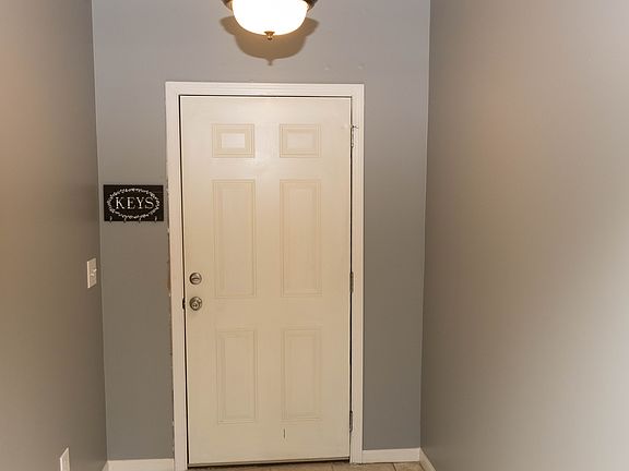 3rd image of 1802 Cotton Blossom Way