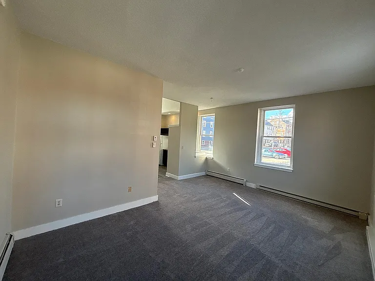 71-103 Front Street — Photo 8