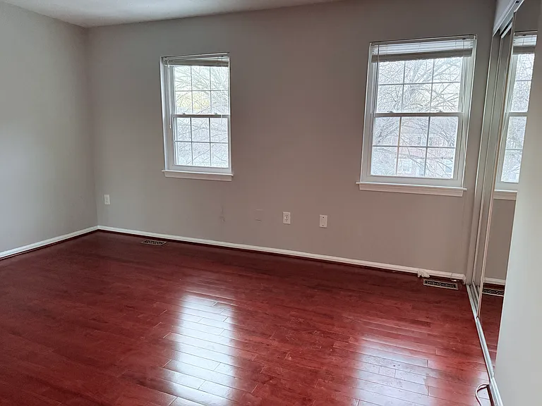 15705 Ambiance Dr — Photo 8