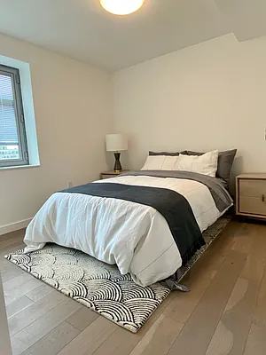 Rented by LL Real Estate Services | media 4