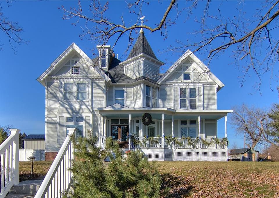 1st image of 10634 Kansas Avenue