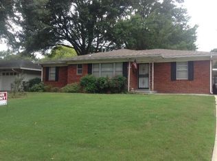 1565 Sterling Dr, Memphis, TN 38119