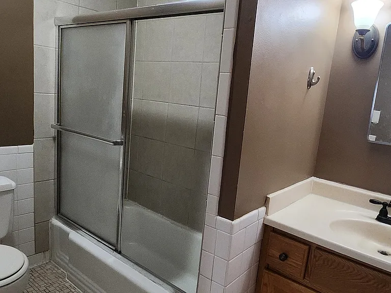 205 Fairlane Dr #21 — Photo 5