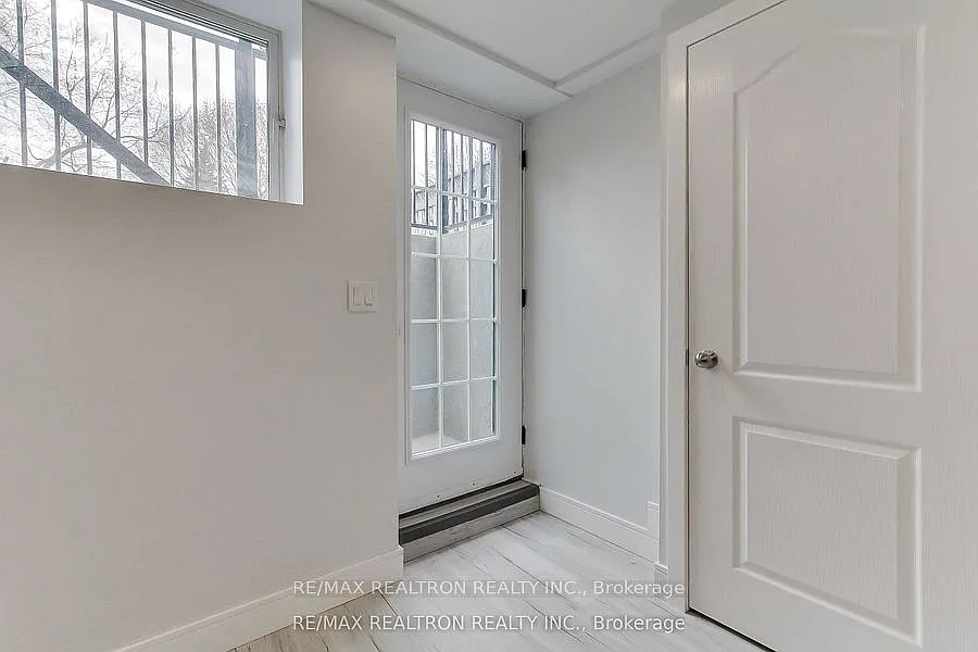 1 bed, $2,100 — Photo 4