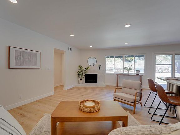 3rd image of 1334 Partridge Ln