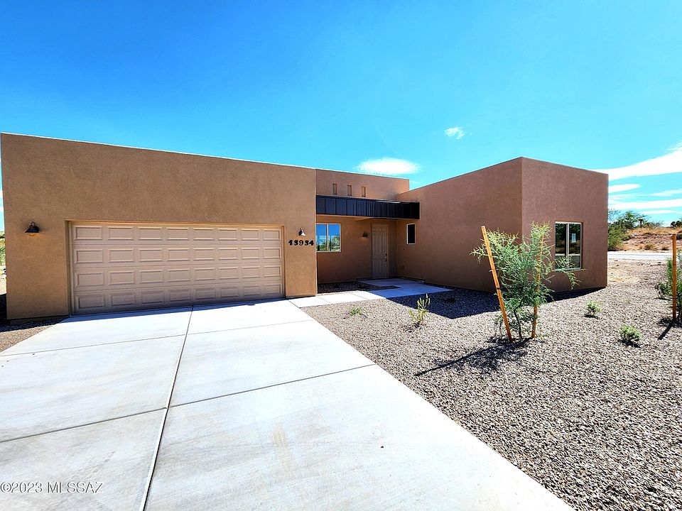 1st image of 13943 E Langtry Ln