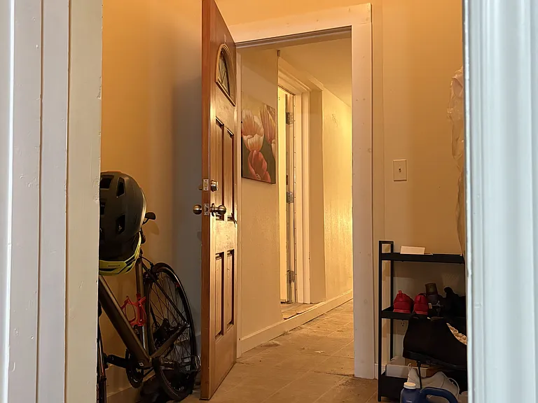 75 Huron St #4 — Photo 2