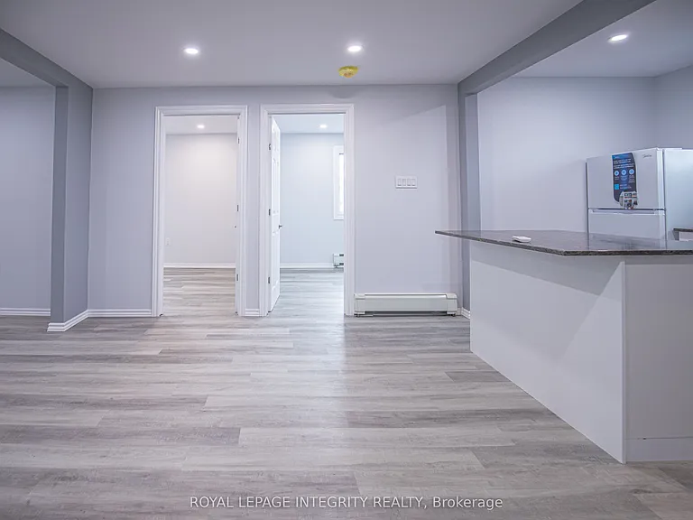 345 Richelieu Ave — Photo 20