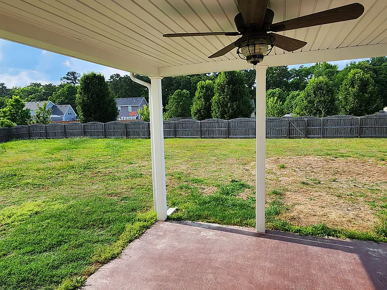 125 Bay Leaf Dr — Photo 30