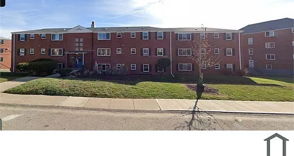 1640 Skyline Dr #12