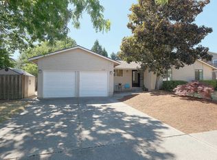 8785 SW Morgan Dr, Beaverton, OR 97008