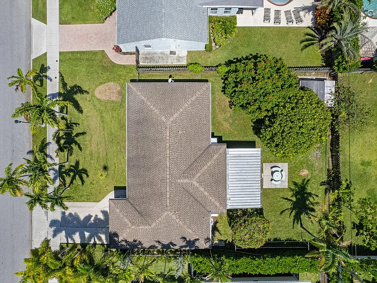 360 Palmetto St — Photo 3