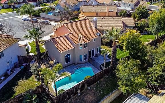 2nd image of 39872 Verono Corte Ct