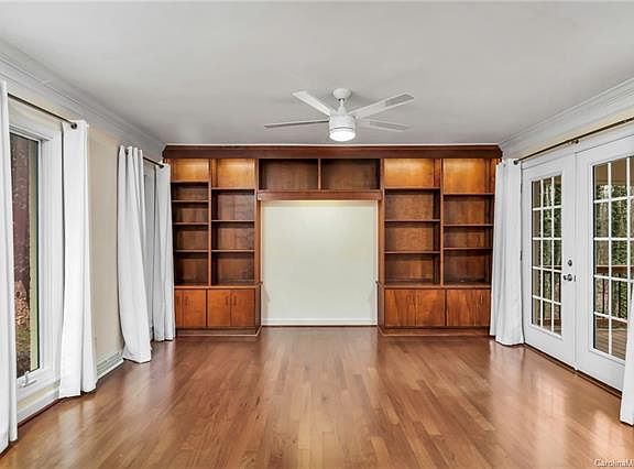 4th image of 4417 Bellwood Ln