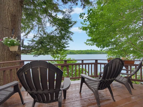 138 County Road, Hillsborough, NH 03244