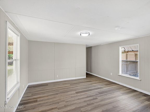 4th image of 11213 Dobson Rd #5