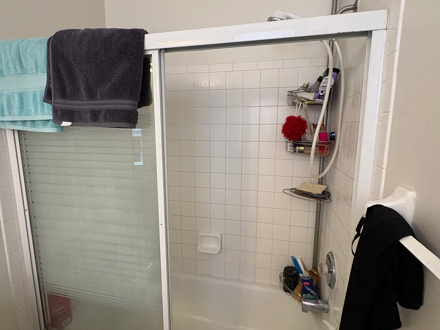 3 bed, 1425 sqft, $2,350 — Photo 3