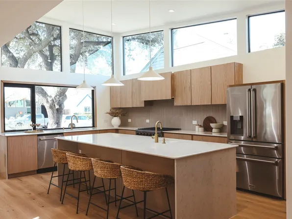 9028 Santa Clara Dr, Dallas, TX 75218