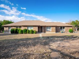 616 N Baker Cir, Leander, TX 78641